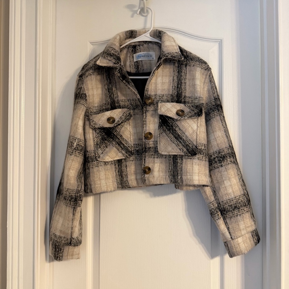 Multicolor Plaid Print Button Down Cropped Flannel Cropped Jacket Shacket
